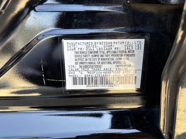 2025 Nissan Sentra SV CVT