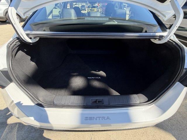 2023 Nissan Sentra SR CVT