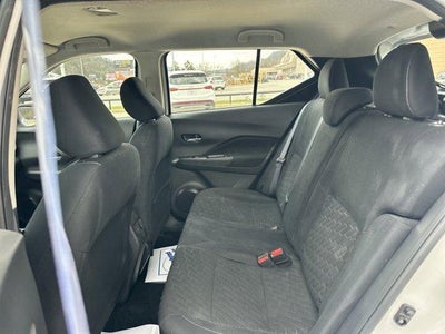 2023 Nissan Kicks SV FWD