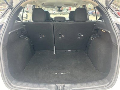 2023 Nissan Kicks SV FWD