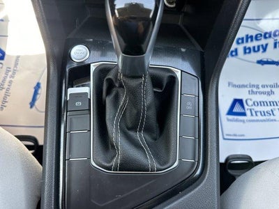 2025 Volkswagen Taos S FWD
