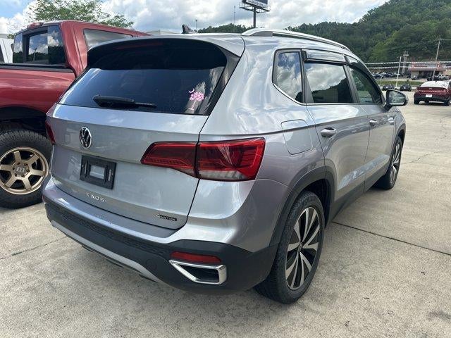 2022 Volkswagen Taos SE 4MOTION
