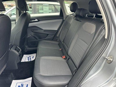 2022 Volkswagen Taos SE 4MOTION
