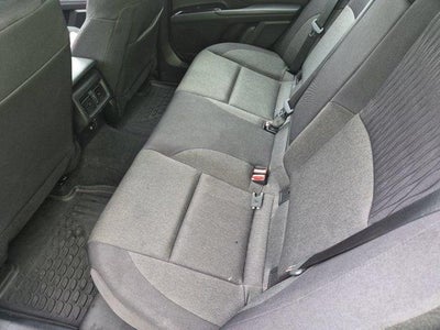 2025 Toyota Camry LE (Natl)
