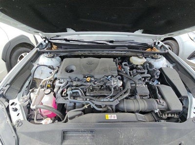 2025 Toyota Camry LE (SE)