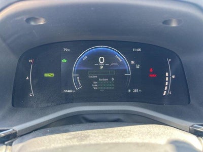 2025 Toyota Camry LE (Natl)