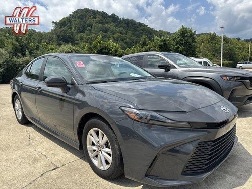 2025 Toyota Camry LE (Natl)