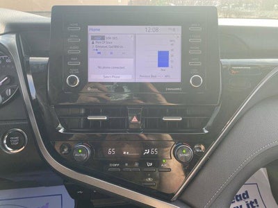 2023 Toyota Camry SE Auto (SE)