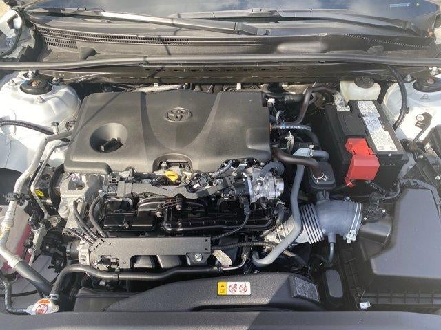 2023 Toyota Camry SE Auto (SE)