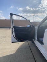 2023 Toyota Camry SE Auto (SE)