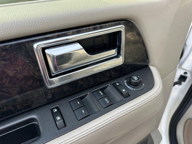 2016 Lincoln Navigator 4dr 3.5L V6 4WD Select