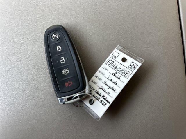 2016 Lincoln Navigator 4dr 3.5L V6 4WD Select