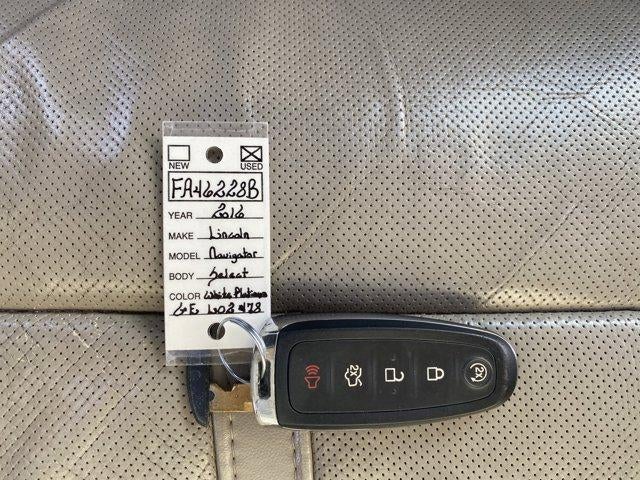 2016 Lincoln Navigator 4dr 3.5L V6 4WD Select