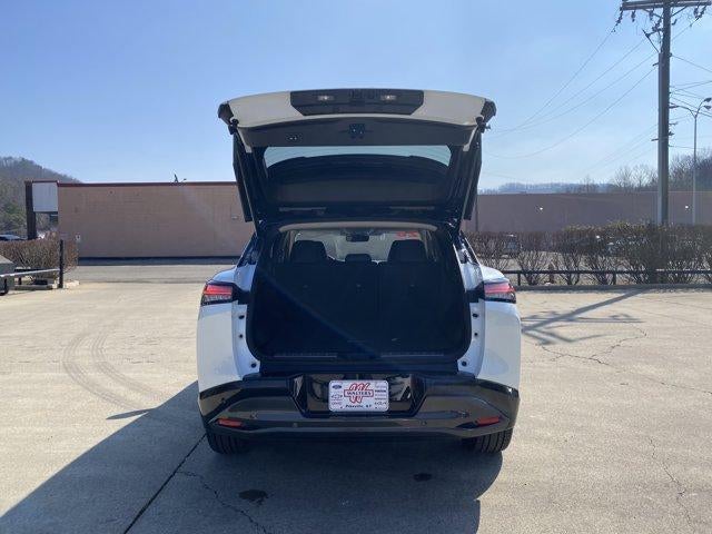 2025 Nissan Murano AWD Platinum