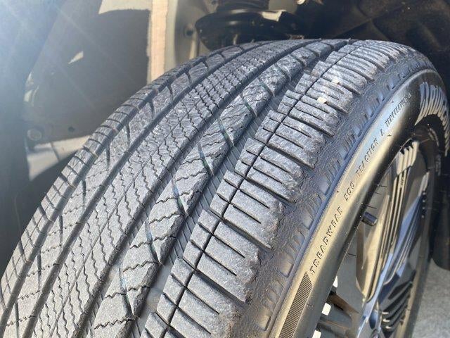 2025 Nissan Murano AWD Platinum