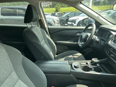 2026 Nissan Rogue AWD SV *Ltd Avail*