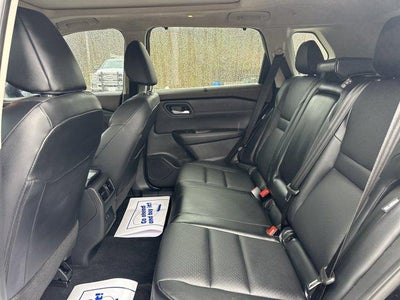 2023 Nissan Rogue AWD SV