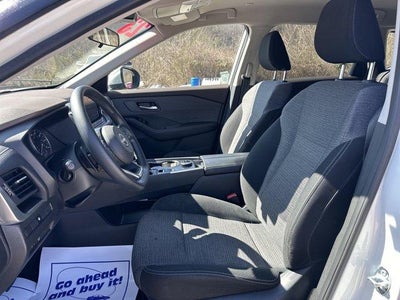 2023 Nissan Rogue AWD SV