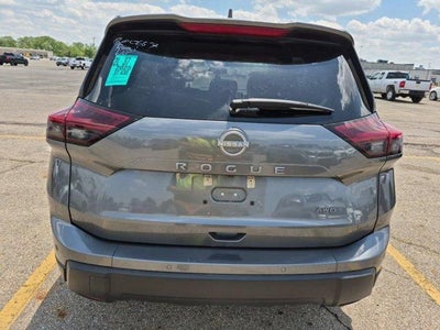 2025 Nissan Rogue AWD SV