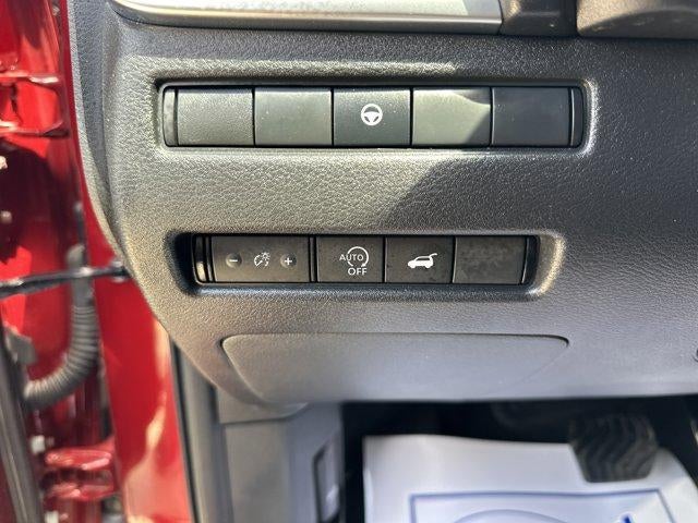 2023 Nissan Rogue AWD SV