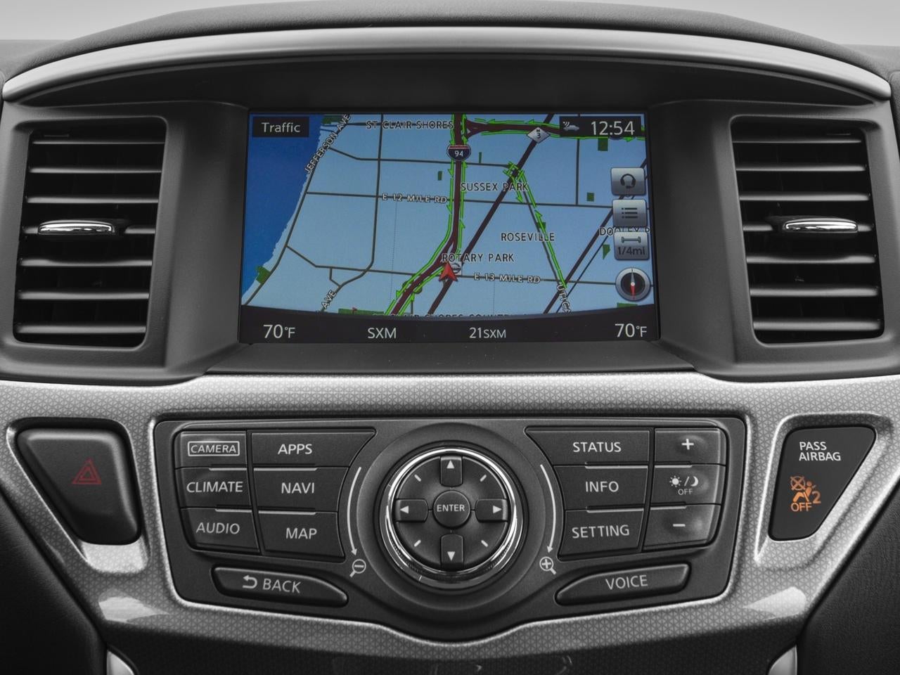 2017 Nissan Pathfinder FWD SV