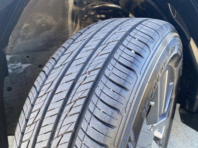 2024 Nissan Pathfinder S 4WD