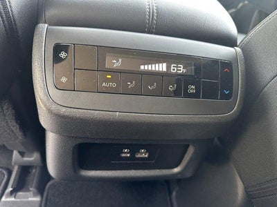 2025 Nissan Pathfinder SV 4WD