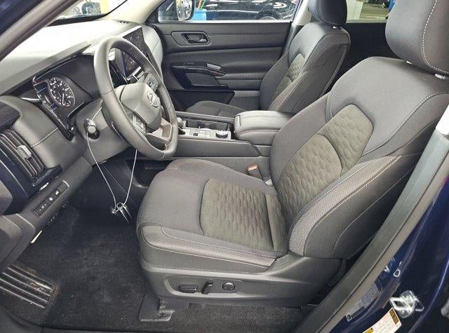 2026 Nissan Pathfinder SV 4WD