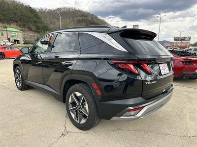 2025 Hyundai TUCSON SEL FWD