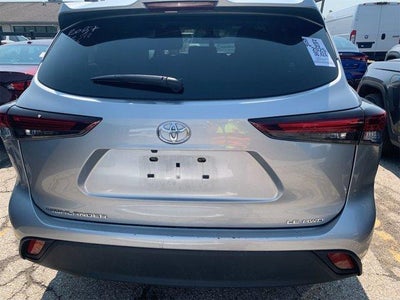 2025 Toyota Highlander LE AWD (Natl)