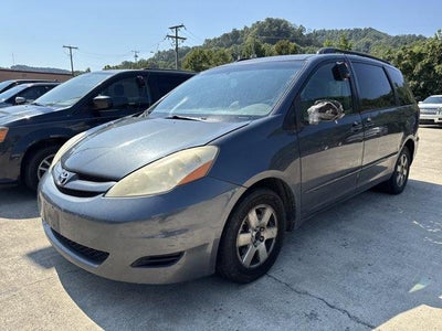 2009 Toyota Sienna 5dr 8-Pass Van LE FWD (Natl)