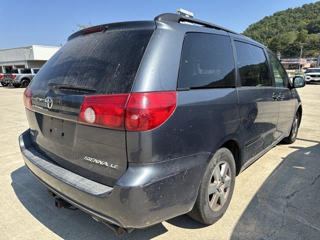 2009 Toyota Sienna 5dr 8-Pass Van LE FWD (Natl)