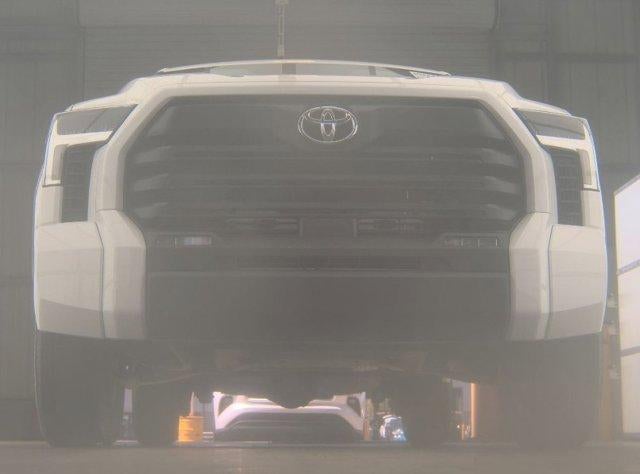 2024 Toyota Tundra 4WD 4WD SR5 CrewMax 5.5' Bed (Natl)