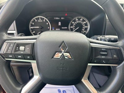 2023 Mitsubishi Outlander ES S-AWC