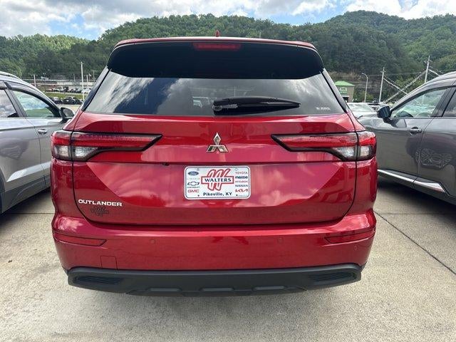 2023 Mitsubishi Outlander ES S-AWC