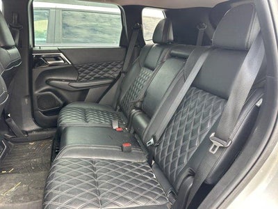 2022 Mitsubishi Outlander SEL Special Edition S-AWC