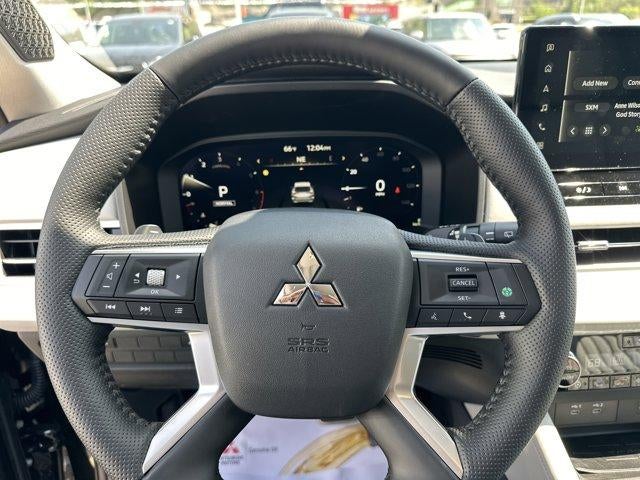 2025 Mitsubishi Outlander Platinum Edition S-AWC