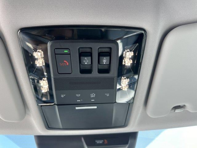 2025 Mitsubishi Outlander Platinum Edition S-AWC