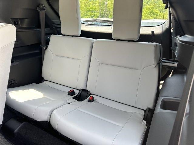 2025 Mitsubishi Outlander Platinum Edition S-AWC