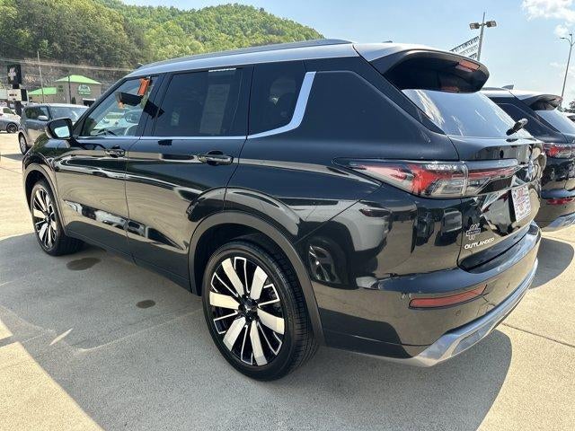2025 Mitsubishi Outlander Platinum Edition S-AWC