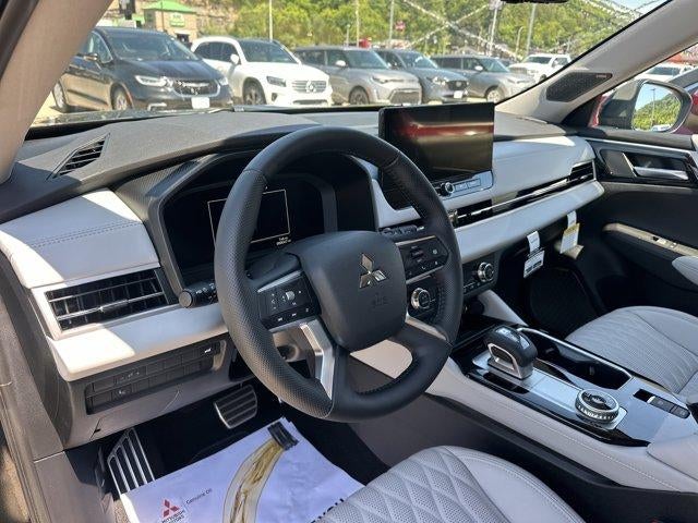 2025 Mitsubishi Outlander Platinum Edition S-AWC