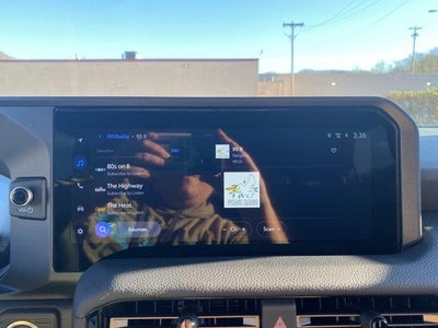 2025 Toyota Land Cruiser 4WD (GS)