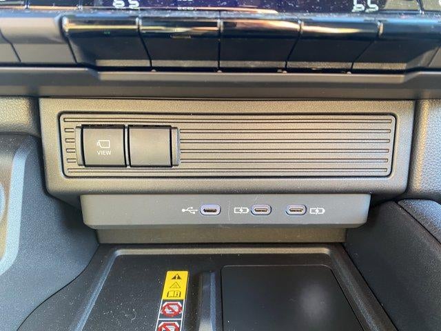 2025 Toyota Land Cruiser 4WD (GS)