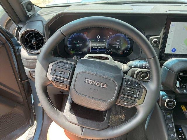 2025 Toyota Land Cruiser 4WD (Natl)