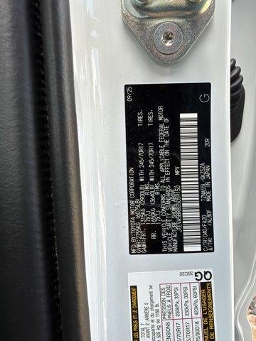 2025 Toyota 4Runner SR5 4WD (Natl)