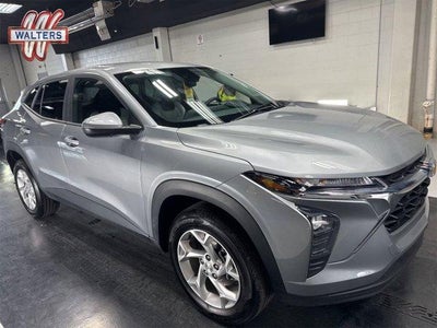 2024 Chevrolet Trax FWD 4dr LS