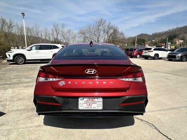 2025 Hyundai ELANTRA SEL Sport IVT