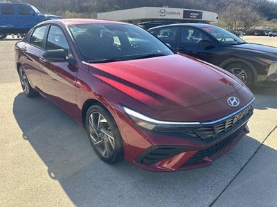 2025 Hyundai ELANTRA SEL Sport IVT