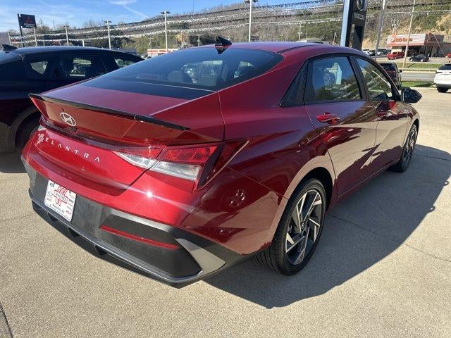 2025 Hyundai ELANTRA SEL Sport IVT