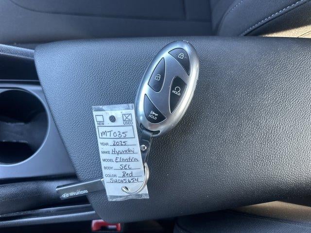 2025 Hyundai ELANTRA SEL Sport IVT